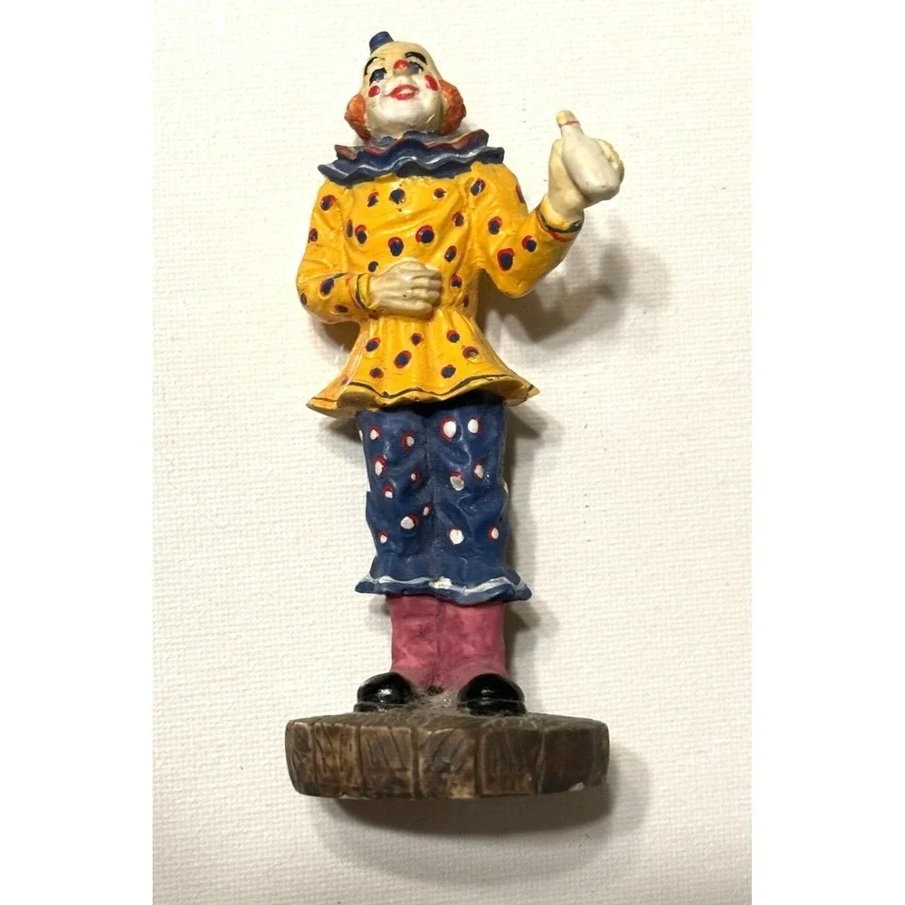 Vintage Hand-Painted Clown Figurine Yellow Polka Dot Shirt Blue Pants 4‎ inches